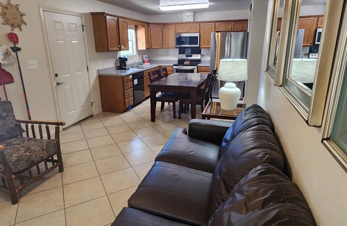 Knoxville House | Spacious Retreat in Knoxville: Modern Comforts & Prime Location