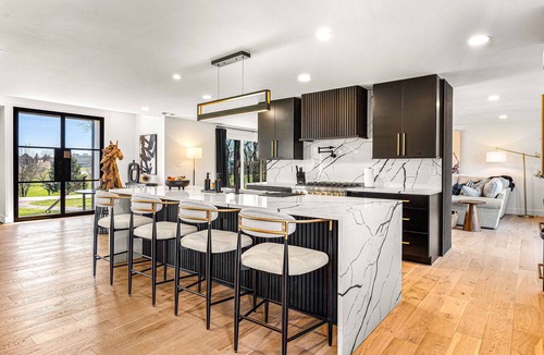 Keene House | Spacious Retreat with Heated Pool-Hot Tub-Games-Bar-Near Keeneland&Bourbon Trail