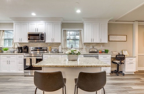 Stone Mountain House | Spacious Stone Mountain Home w/Private Pool!