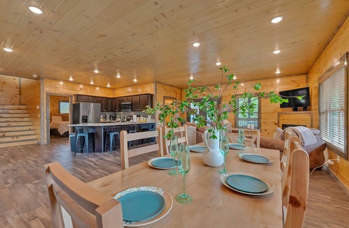 Sevierville Cabin | SpaciousWrapAroundDecks/Sleeps20