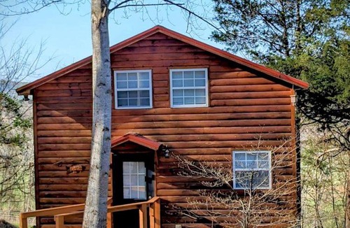Sparta House | Sparta Serenity: Charming Cabin with Hot Tub and Scenic Farm Views in TN