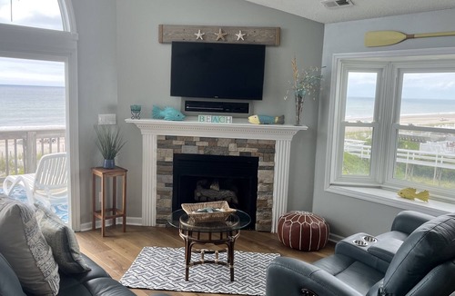 Emerald Isle House | SPECIAL! Oceanfront 5BR 3BA Home West-East Save 15% June 27-July 4-Book Now!