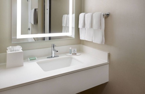 Charlotte Hotel | SpringHill Suites by Marriott Charlotte Univ. Research Park