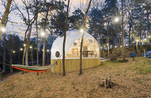 Eagle Rock House | Stargaze. Soak. Unwind. S’mores. Repeat
