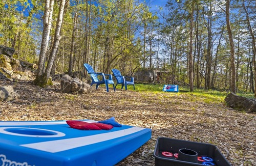 Eagle Rock House | Stargaze. Soak. Unwind. S’mores. Repeat