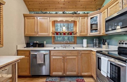 Murphy Cabin | Starry Night Hollow in Murphy, NC by Lees Acres