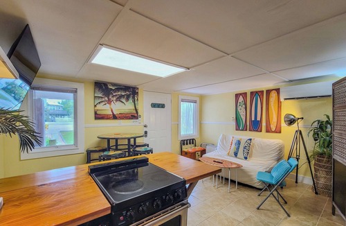Surf City House | Stay Cozy at The Roost
