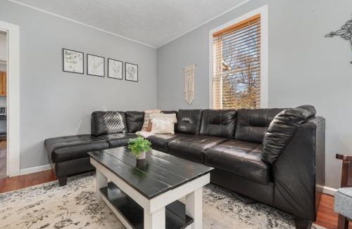 Duncannon House | Stay on State