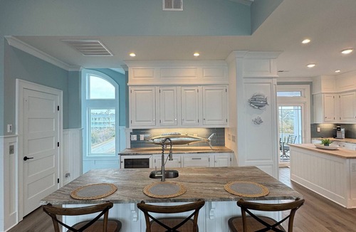 Yaupon Beach House | Stella Blue - NEW Luxury Oceanfront Home Sleeps 12 -Bar and 2nd living room.