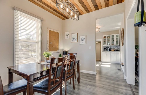 Bristol House | Steps 2 State St | Hot Tub, Firepit, Dogs OK