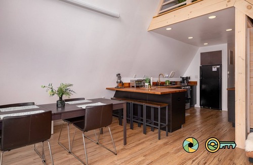Basye Ski Chalet | Steps from Bryce Resort - Ski slope views & golf