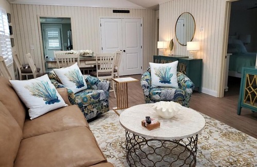 Myrtle Beach House | Steps to the Beach - Near Ocean Annie's and Apache Pier