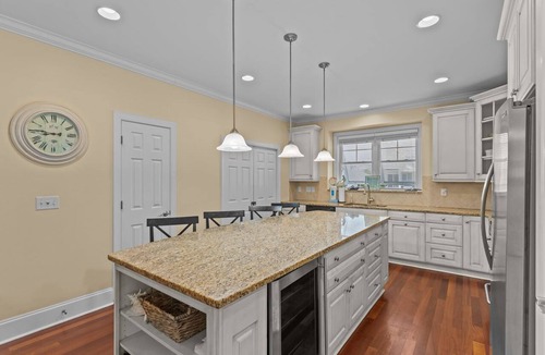 Wilmington Beach Villa | Steps to the Sand in Carolina Beach, Sleeps 10! Villa