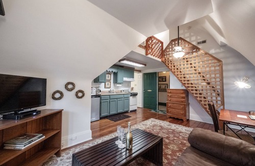 Old Northside Bed & Breakfast | Stone Soup Inn