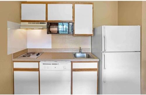 Fishkill Hotel | Studio 6 Extended Stay Fishkill Route 9 NY