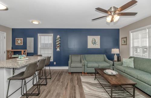 Myrtle Beach House | Stunning Ocean Lakes "Coastal Cottage" Beach House-Renovated! LED Fireplace! Walk to The Beach!