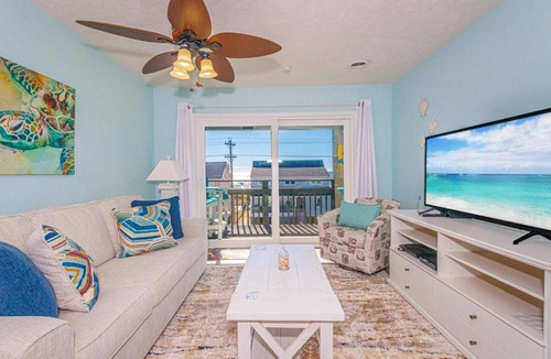 North Myrtle Beach House | Stunning Ocean View 2-bedroom Suite-Renovated and sleeps 8! Channel Marker E-3