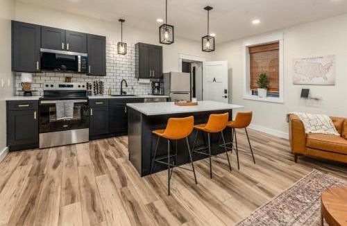 Harrisburg Apartment | Stylish 1BR Downtown Near Garden of the Gods