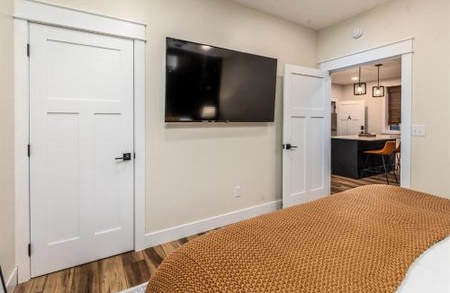 Harrisburg Apartment | Stylish 1BR Downtown Near Garden of the Gods