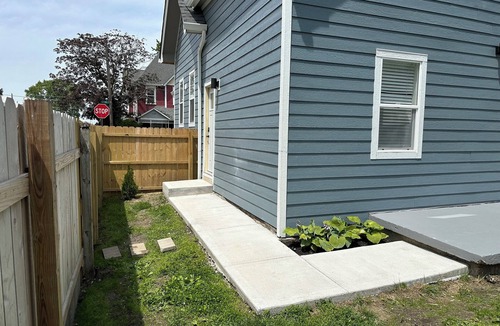Indianapolis House | Stylish 3BR. 5 Min to Downtown. Garage+Fenced Yard