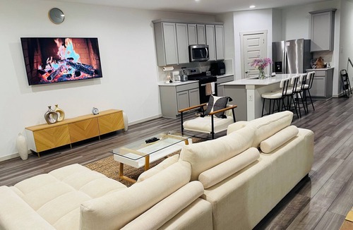 Clodine House | Stylish Master Suite