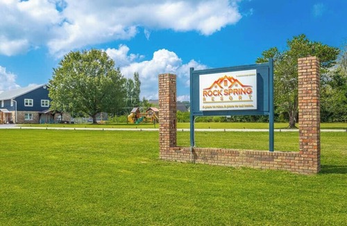 Rock Spring Apartment | Suite 114 - Serenity at Rock Spring Resort