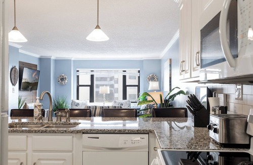 Indian Beach Condo | Summer Winds A-207 - Oceanfront 2nd Floor 3BR, 2BA - complex amenities!