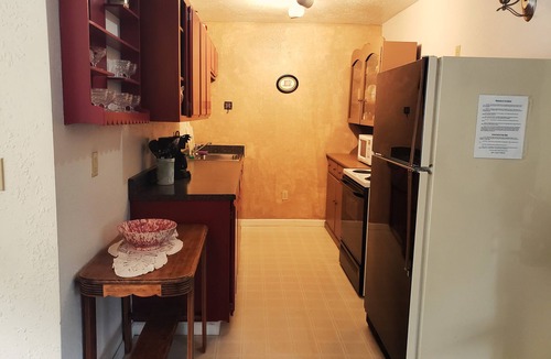 Wolf Creek Apartment | Summit Suite