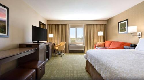 Gillette Hotel | Summit Suites