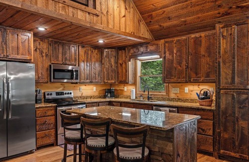 My Mountain Cabin | Sunrays Mountain Vista - Hot Tub, New Construction, Pet Friendly