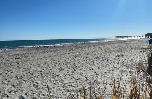 Myrtle Beach Apartment | Sunrise on deck!