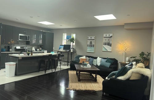 Sunset Cliffs House | Sunset Cliffs, PT-OB92107 Pent Home Walk to Cliffs