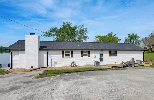 Centre Cottage | 'sunset Paradise' on Weiss Lake w/Private Dock!