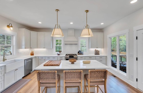 Moneta House | Sunset Point Estate. Luxury w/Covered Porches, Heated Salt Pool, Hot Tub, Dock!