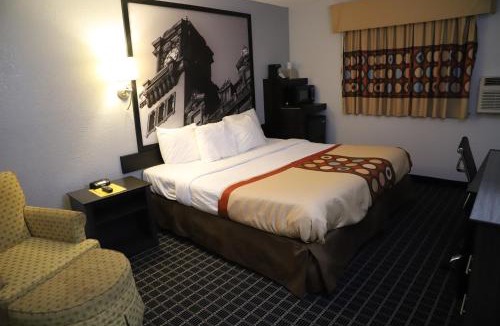 Mosby Hotel | Super 8 by Wyndham Richmond Airport VA