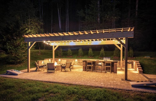 Silver Point House | Super Spacious | Big Patio | Hot Tub | #1 Location