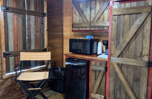 Cache Cabin | Take a Hike Cabin Explore the Wichita Mountains, Handicap king bed, sleeps 2