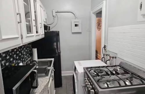 Greensboro Condo | Tastefully furnished studio condo. Centrally located in historic Fisher Park.
