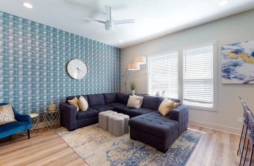 Talbot's Corner House | Tenor at Harmony