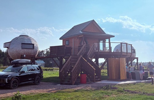 Cap-Bateau Cabin | Terra Experience