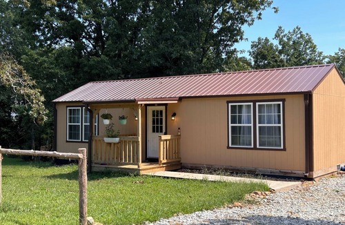 Licking Cabin | Texas Longhorn Ranch-Private Cabin-Pasture Views