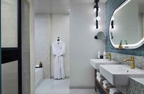 Mount Airy Hotel | The Balladeer Hotel, Mount Airy, a Tribute Portfolio Hotel