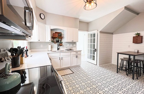 Woodstock House | The Beckford House in Historic Woodstock