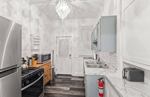 Anderson House | The Bird House Charming Historic Retreat Near Downtown Anderson