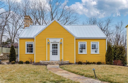 Augusta Cottage | The Blake Cottage Wine Country Home