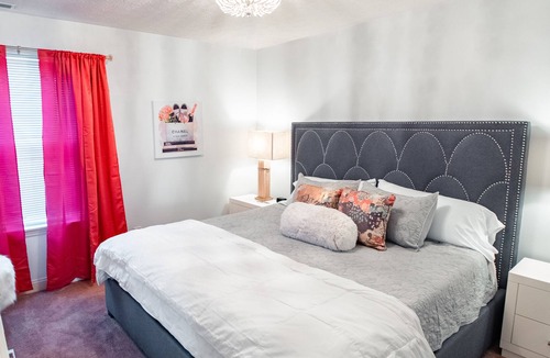Owensboro House | The Bluegrass Barbie, cozy & centrally located! A little piece of Nashville, TN!