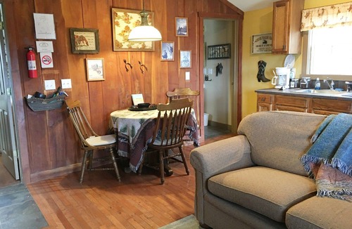 Sparta Cabin | "The BunkHouse" a Pet Friendly Cabin on a 50 Acre Horse Farm, The Bunkhouse - 1br Cabin w/View on a.