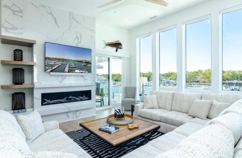 Wrightsville Beach House | The Commodores Penthouse by Bryant Real Estate