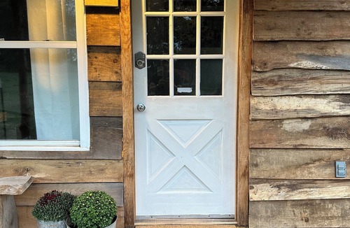 Abbeville County Cabin | The Cottage at Flourish Farm - Experience serenity at this cozy farm getaway
