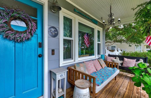 North Carolina Coast House | The Cottage @ The Porches by Carolina Beach Realty